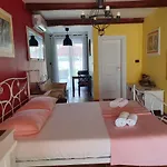 Mia 2